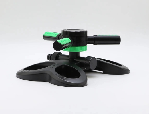 360° verstellbarer automatischer, drehbarer Gartensprinkler mit 3 Armen Bewässerung Bewässerungssprinkler