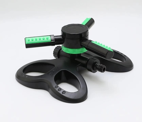 360° verstellbarer automatischer, drehbarer Gartensprinkler mit 3 Armen Bewässerung Bewässerungssprinkler