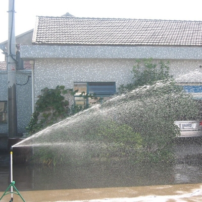 Bewässerungs- und Raumraum-Mehrfachdüse 360 Gartenbewässerungssprinkler für Terrasse