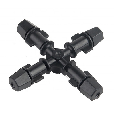 Bild zeigt Multi-Combination Mikrosprinkler für präzise Bewässerung in der Landwirtschaft